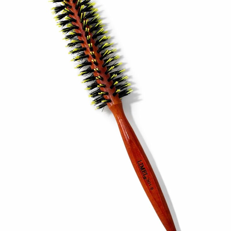 מברשת פן עגולה מקצועית לשיער עם ידית עץ לעיצוב ונפח מושלם